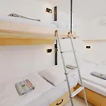 Yachter Club Modra Cajka