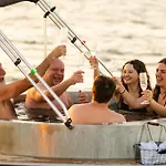 Yachter Club Modra Cajka Πλωτό κατάλυμα 3*