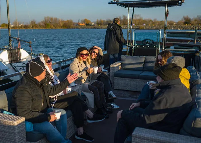 Yachter Club Modra Cajka