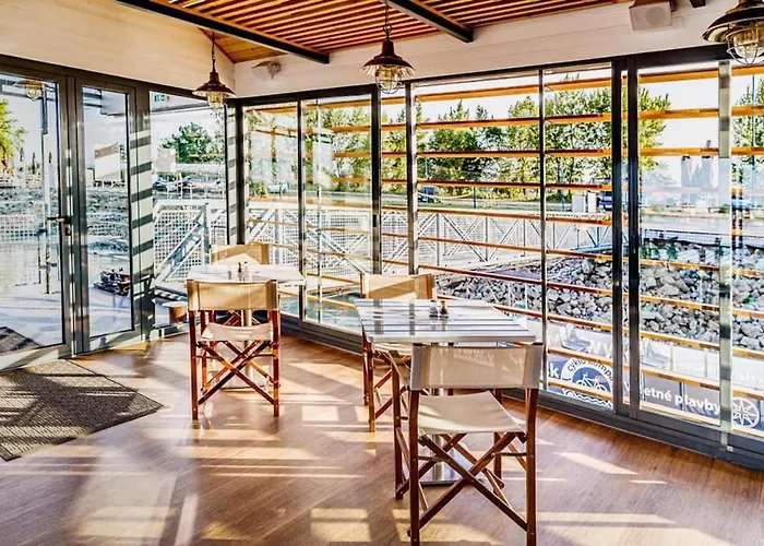 Yachter Club Modra Cajka Pressburg